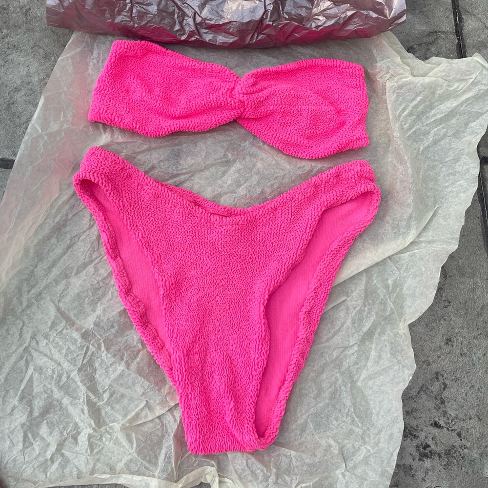 Vintage Barbie pink Hunza G 👙 Bikini 👙 EUC